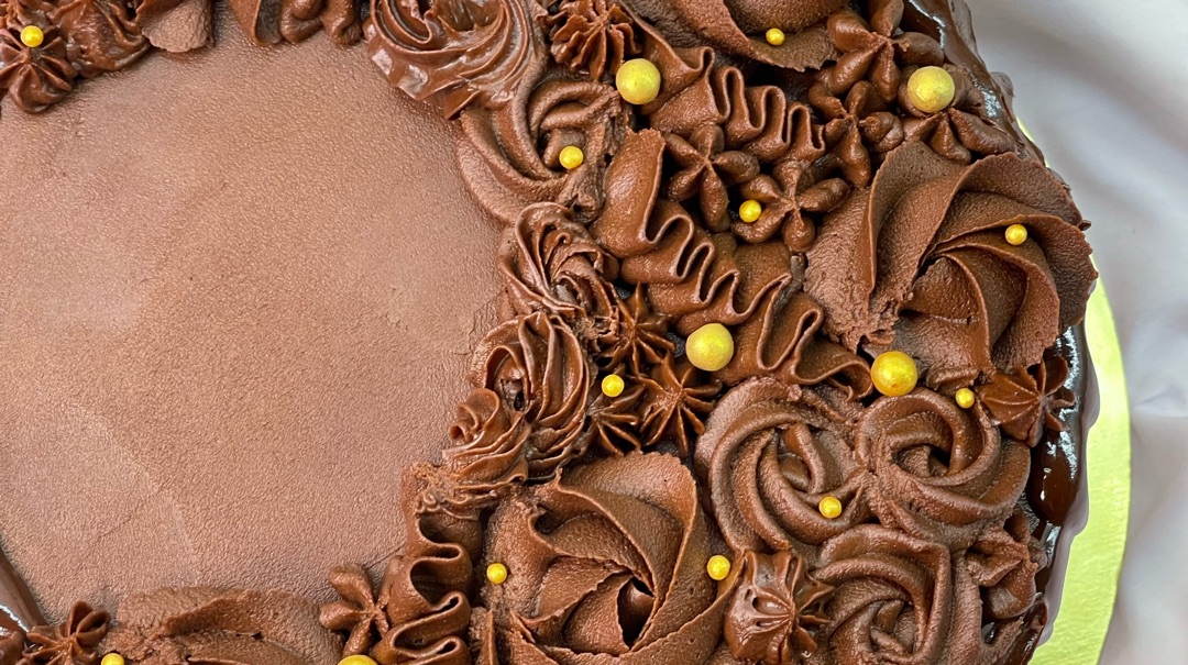 Pin by dhanashree on Cake | Cake, Desserts, Mini cheesecake